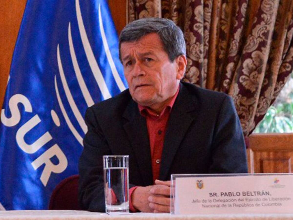 "Detrás del gobierno está Uribe, si él quiere apoyará el diálogo": ELN