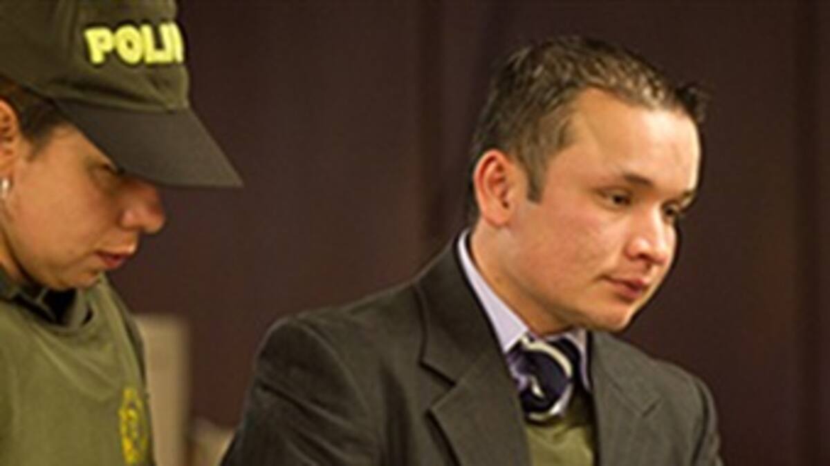 Imponen nueva medida de aseguramiento contra patrullero implicado en crimen de grafitero