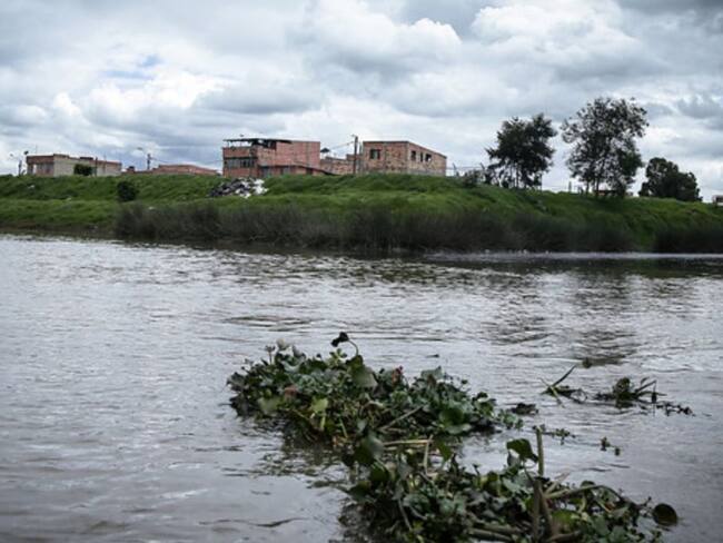 El río Bogotá está muriendo