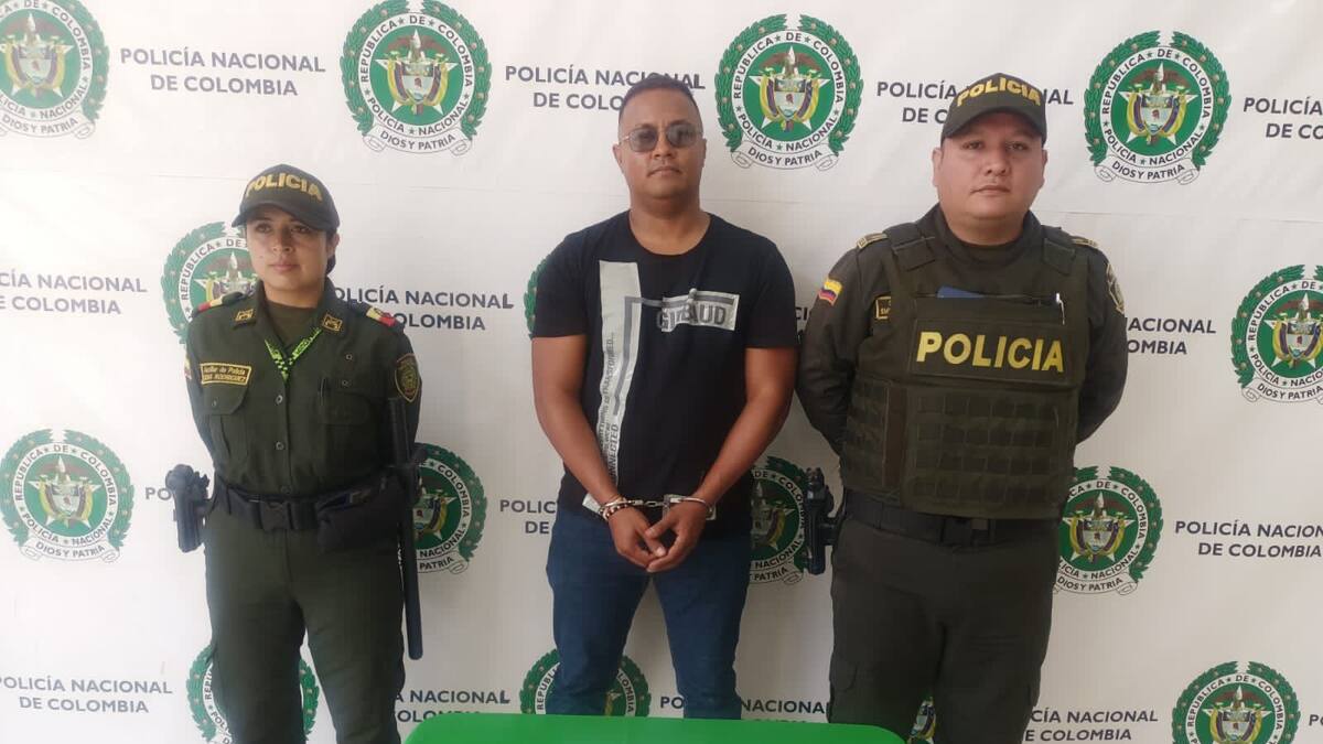 ¿Quién es el sujeto que golpeó al director de Tránsito?
