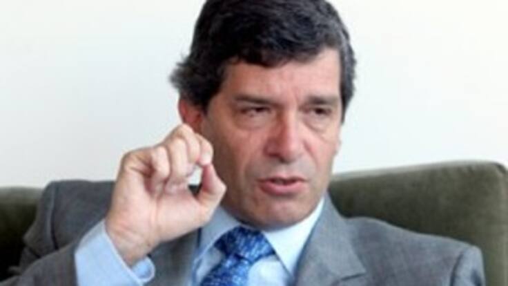 Colombianos se podrían jubilar sin tener el total de semanas cotizadas: Ministro Rafael Pardo