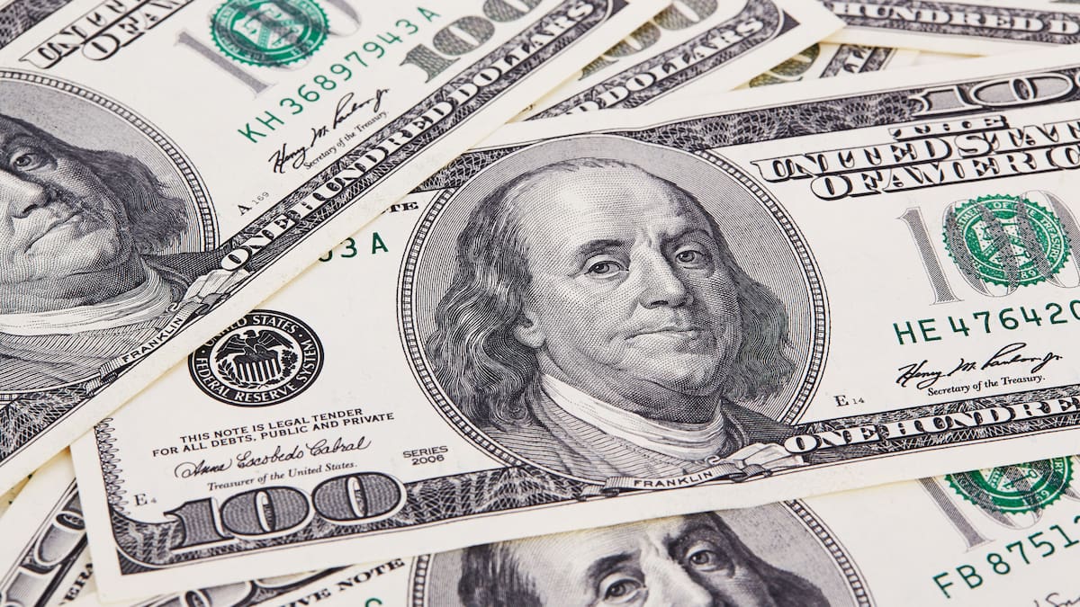 Dólar en Colombia cerró la semana por debajo de los $4.200 manteniendo su tendencia a la baja