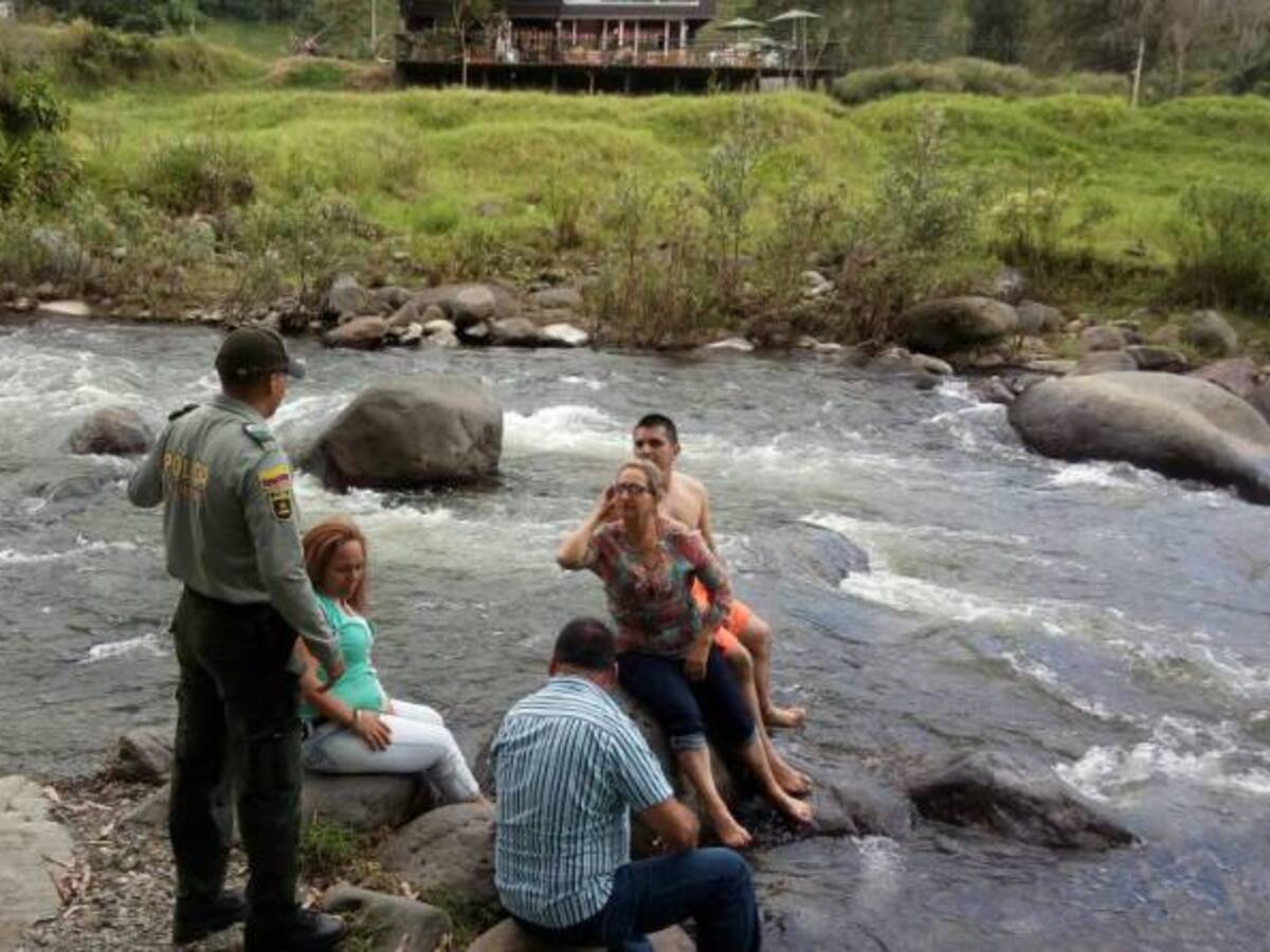 Agua que se consume en Armenia no genera riesgos