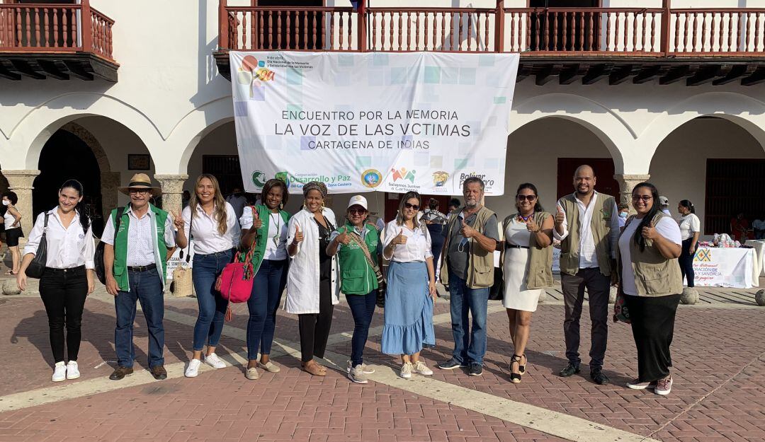 En un acto conmemorativo, las víctimas también solicitaron agilizar la entrega de indemnizaciones y fortalecer la atención a la población