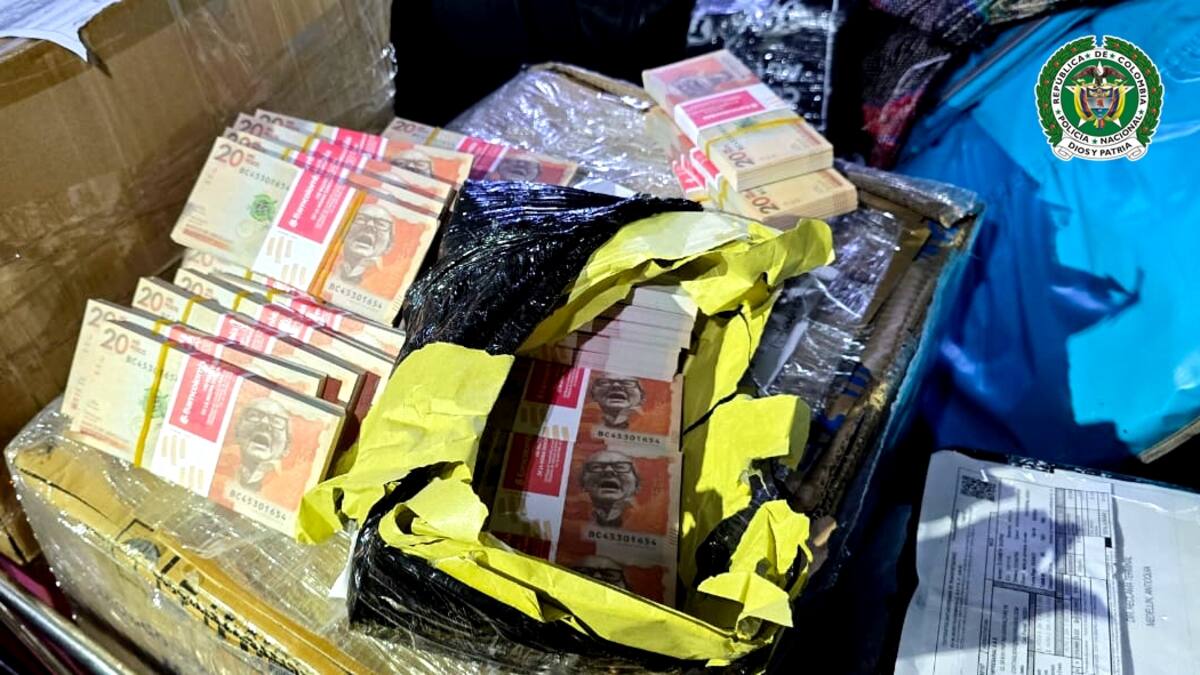 Antioquia: la policía incautó 60 millones de pesos falsos que eran transportados mediante encomienda