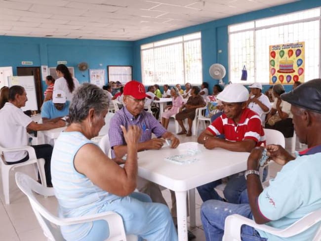 Se da inicio en Cartagena a pagos de subsidios a adultos mayores