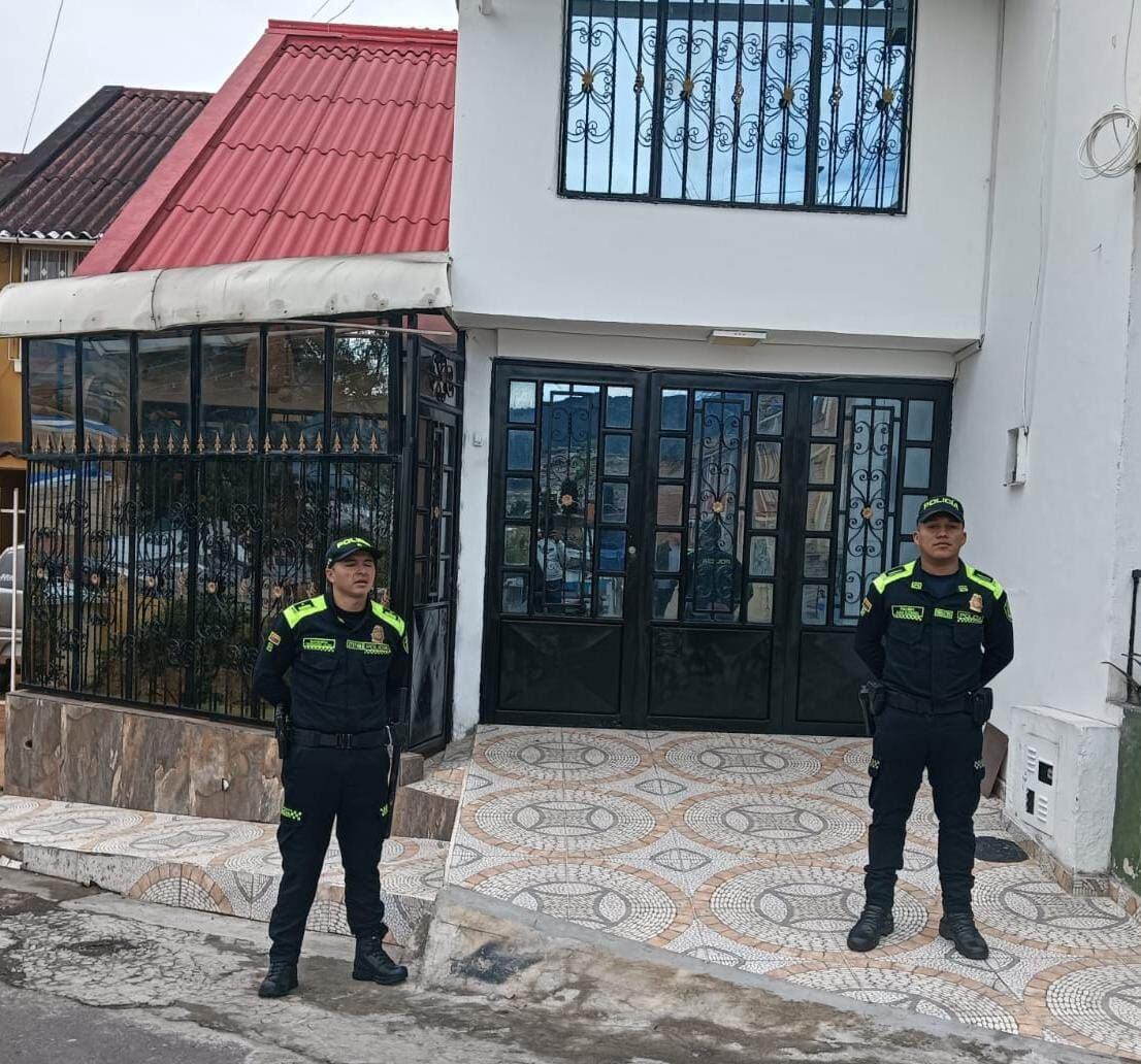 Vivienda en donde mujer se habría presuntamente practicado una cirugía estética. FOTO: IDSN