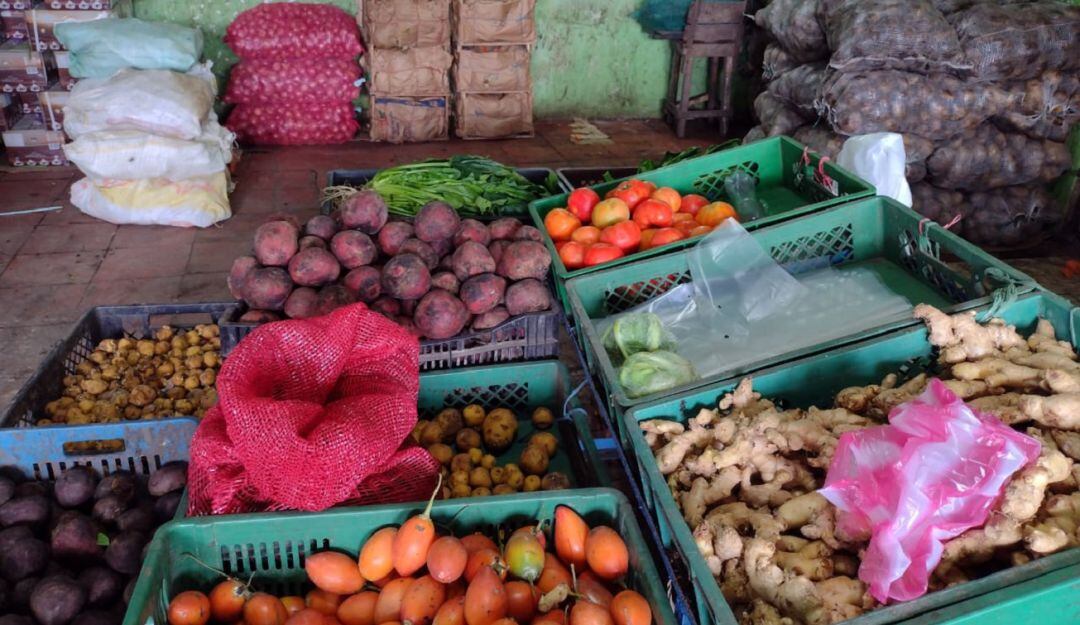 Comerciantes advierten un desabastecimiento si continúan represados los vehículos