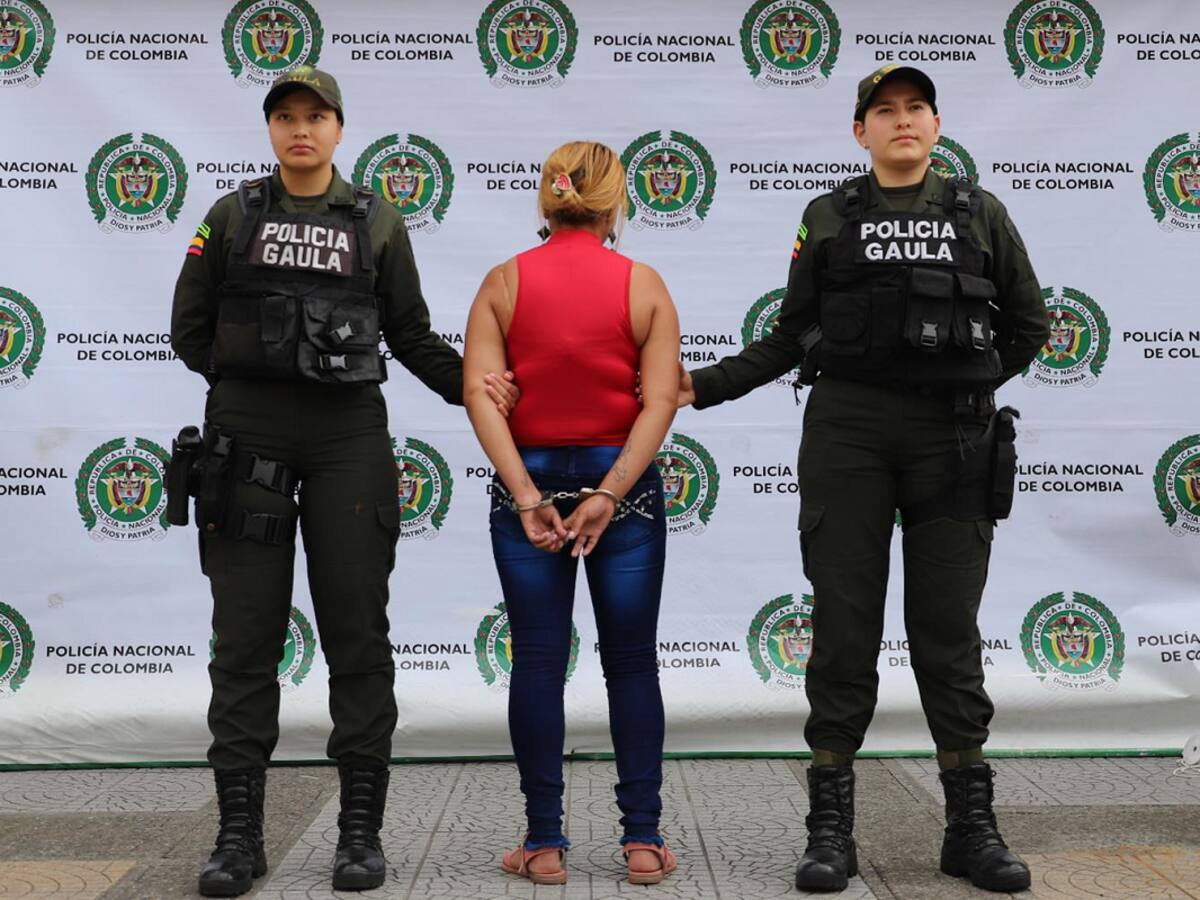 Falsa policía extorsionaba a su víctima para que no fuera juzgado por un accidente