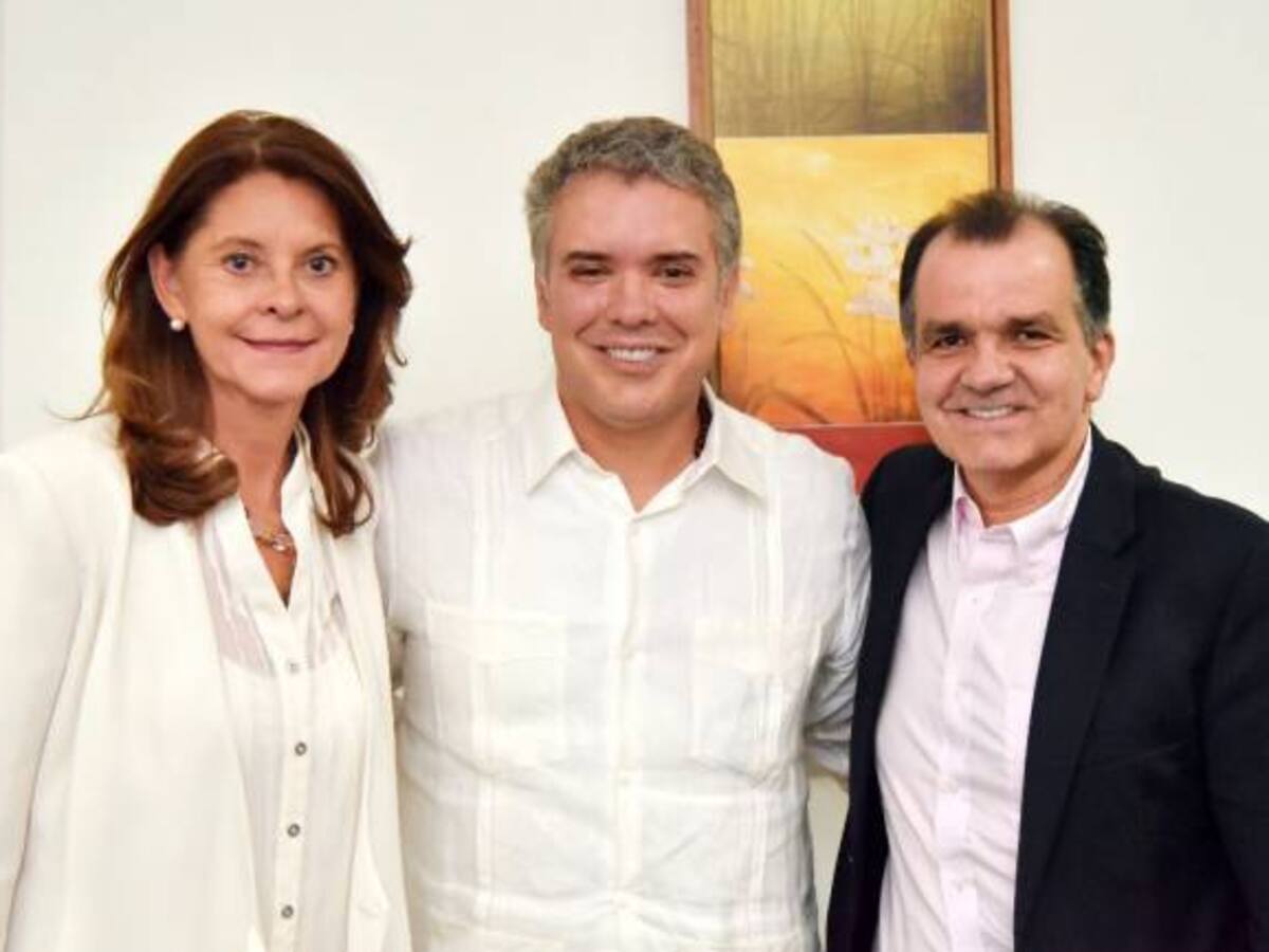 Óscar Iván Zuluaga se sumó a la campaña de Iván Duque
