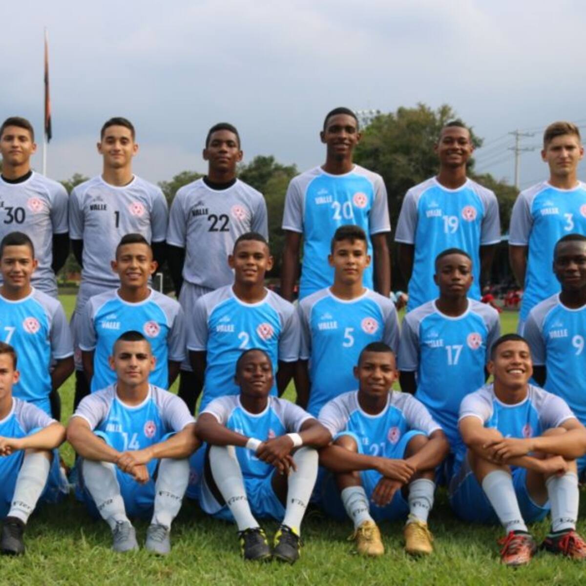 Selección Valle infantil masculina de fútbol a prácticas presenciales.