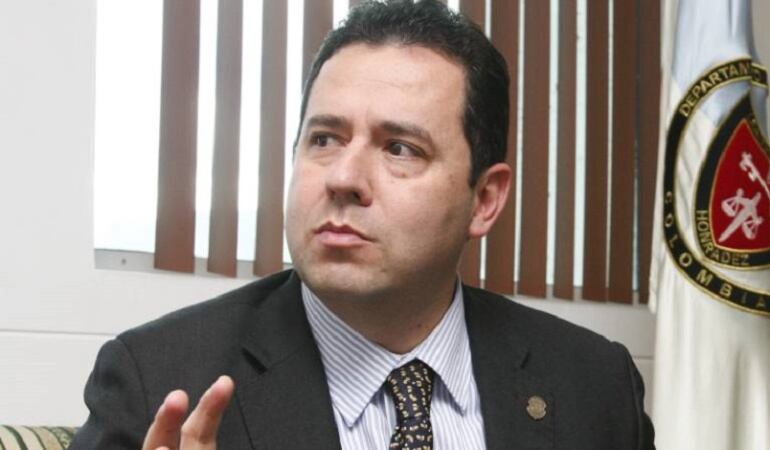 Gobierno ordena especial atención para registro de menores
