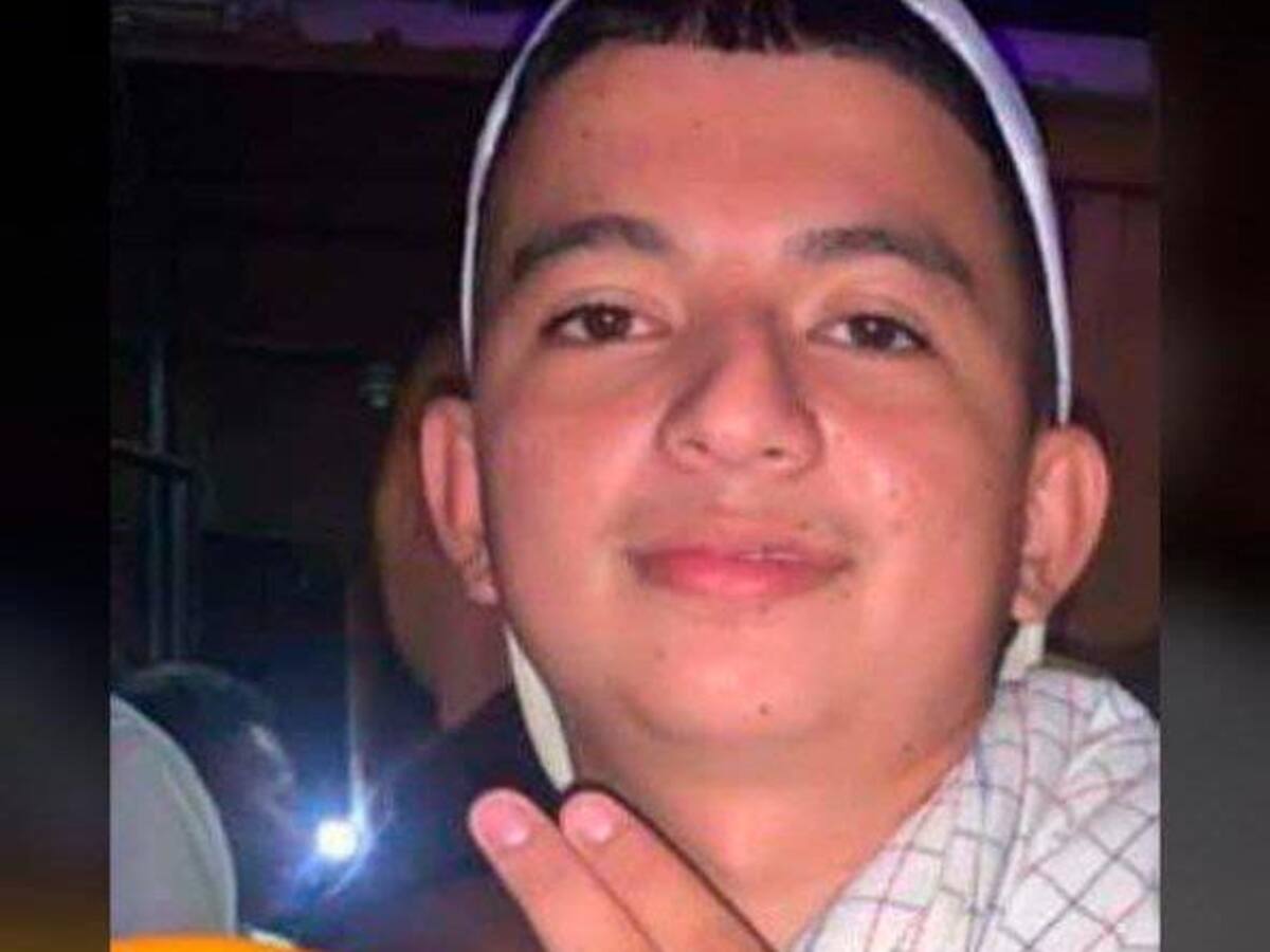 Utilizando silenciador sicarios mataron a un tendero menor de edad en La Boquilla