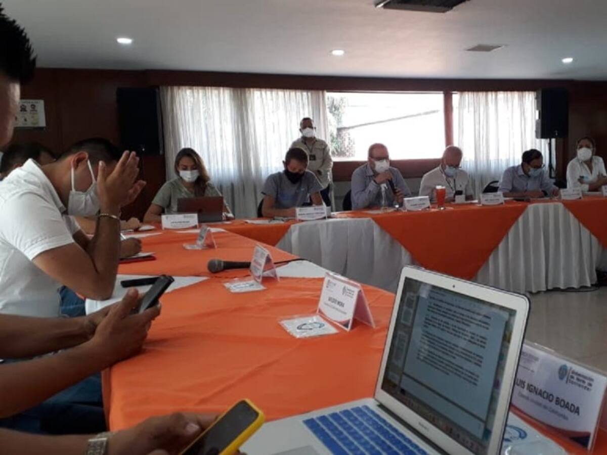 Autoridades buscan diálogo para levantar bloqueos en la región
