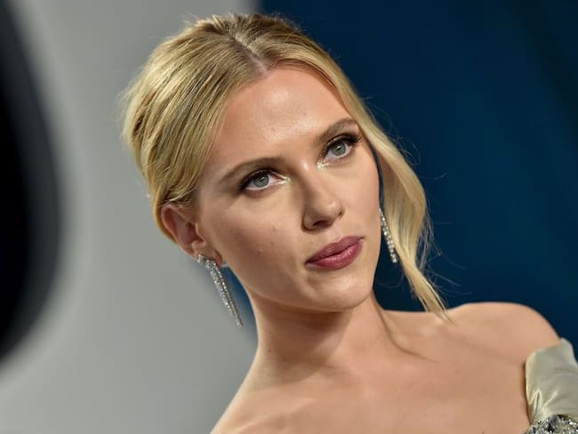 Scarlett Johansson denuncia la presión sobre actores para estar delgados