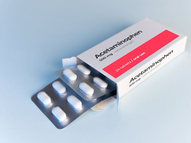 La Organización Mundial de la Salud descartó que exista una causalidad entre el consumo de acetaminofen y sus derivados con causar autismo.
(Foto: Getty)