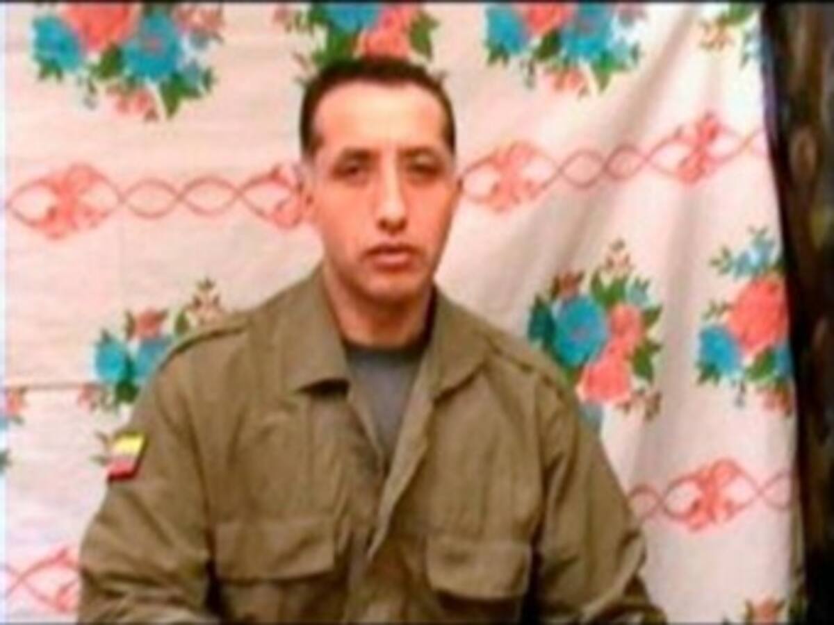 El sobreviviente, Luis Alberto Erazo, llegará hoy a Bogotá