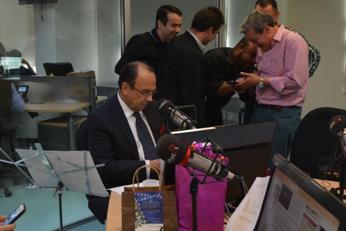 Neutral, inteligente y con humor fino, Peláez es uno de los periodistas más admirados en Colombia.