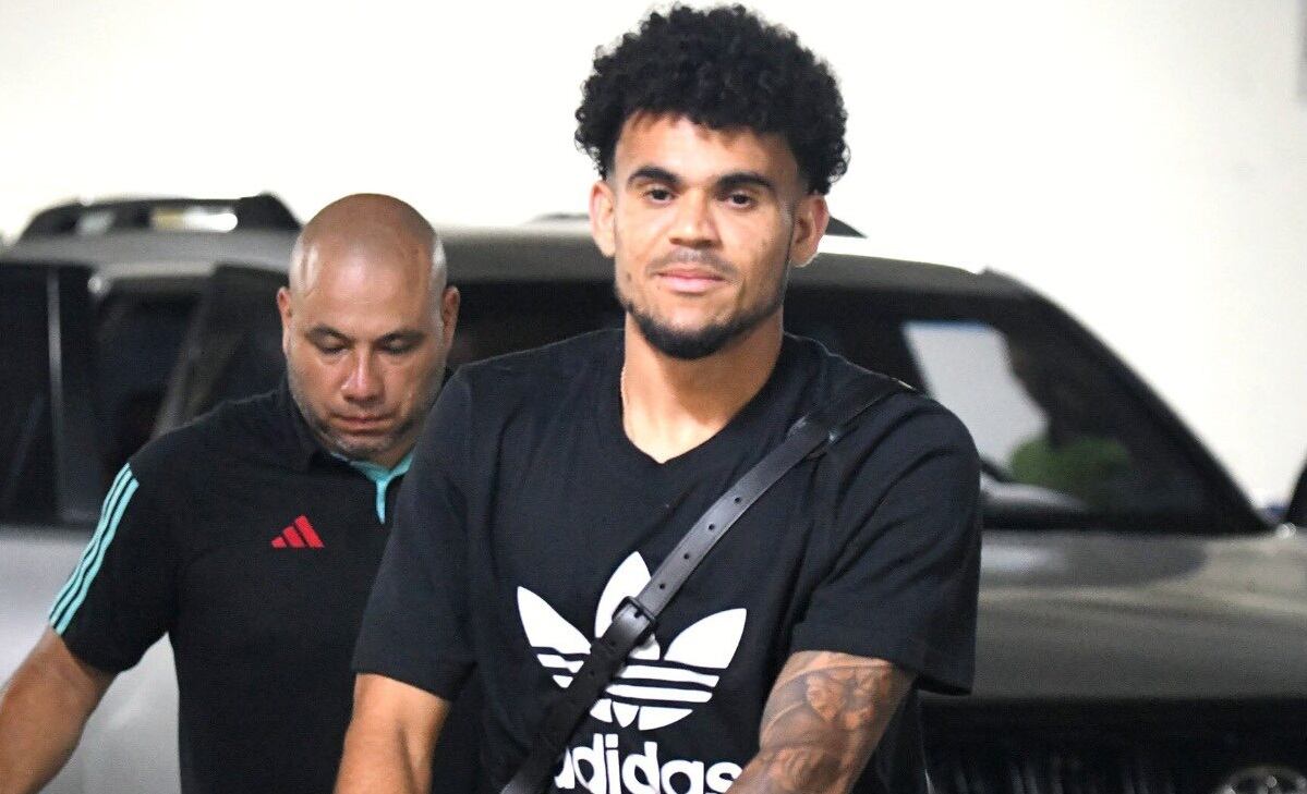 Luis Díaz en su llegada a la concentración de la Selección Colombia / FCF