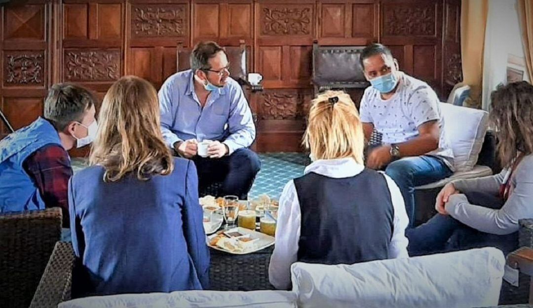 Los delegados se reunieron con el alcalde de Argelia - Foto: ONU
