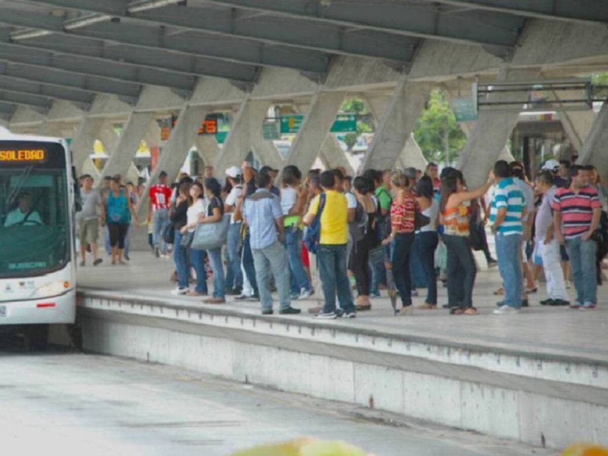 Reunión entre Transmetro y operadores por alta demanda del servicio