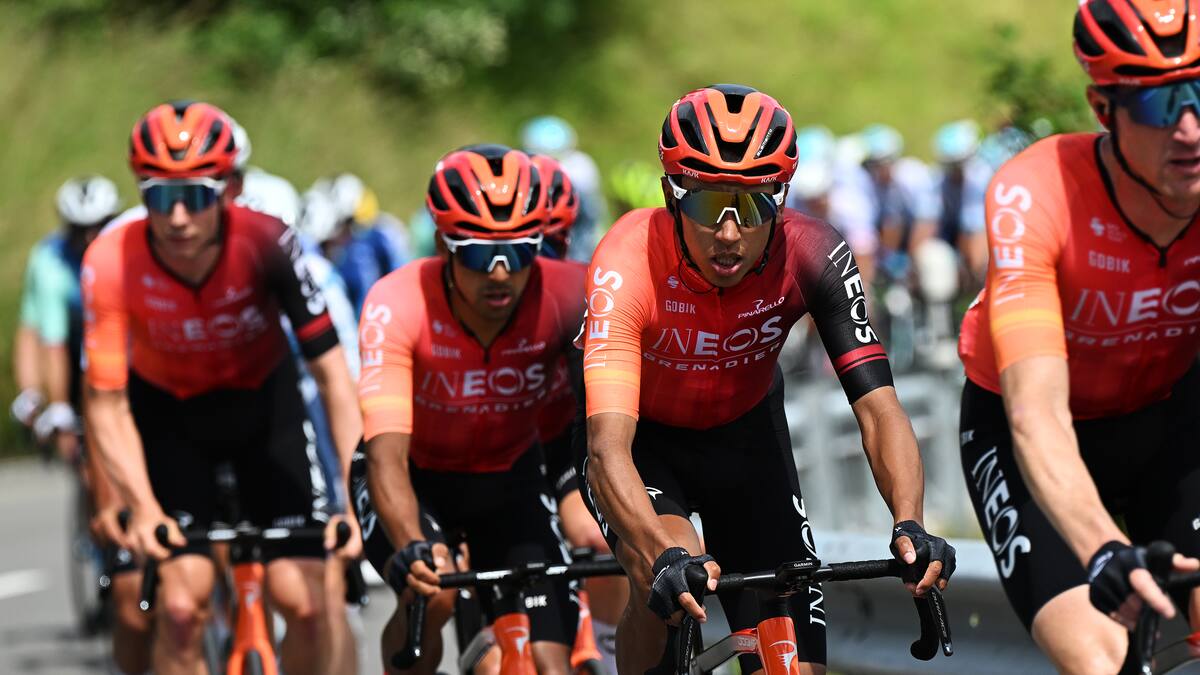 Egan Bernal continúa descontando tiempo en la clasificación general de la Vuelta a Suiza