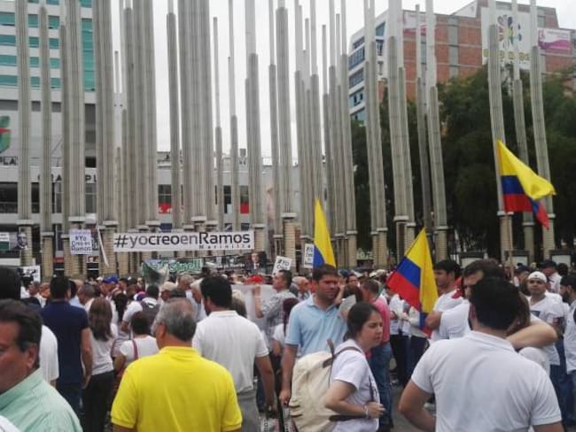 Con masivo plantón, ciudadanos piden libertad el exgobernador Luis Alfredo Ramos