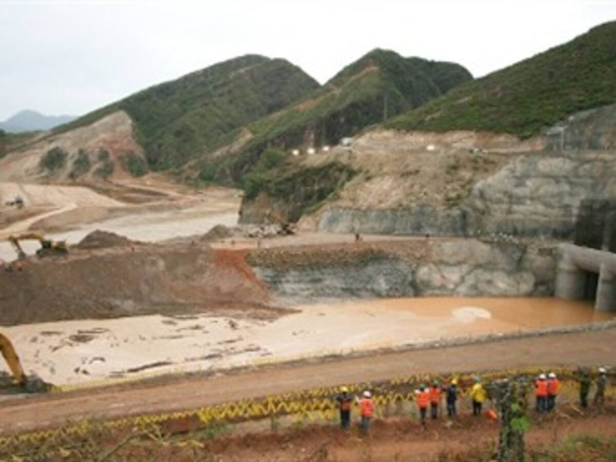 Abren indagación preliminar por trámite para licencia ambiental del proyecto hidroeléctrico de El Quimbo