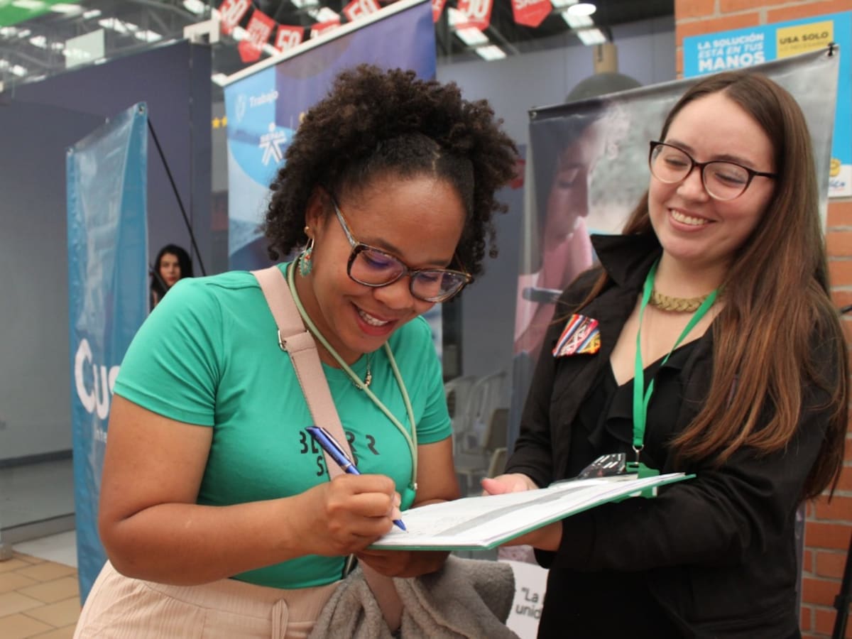 Con éxito se cumplió feria laboral para mujeres en Pasto