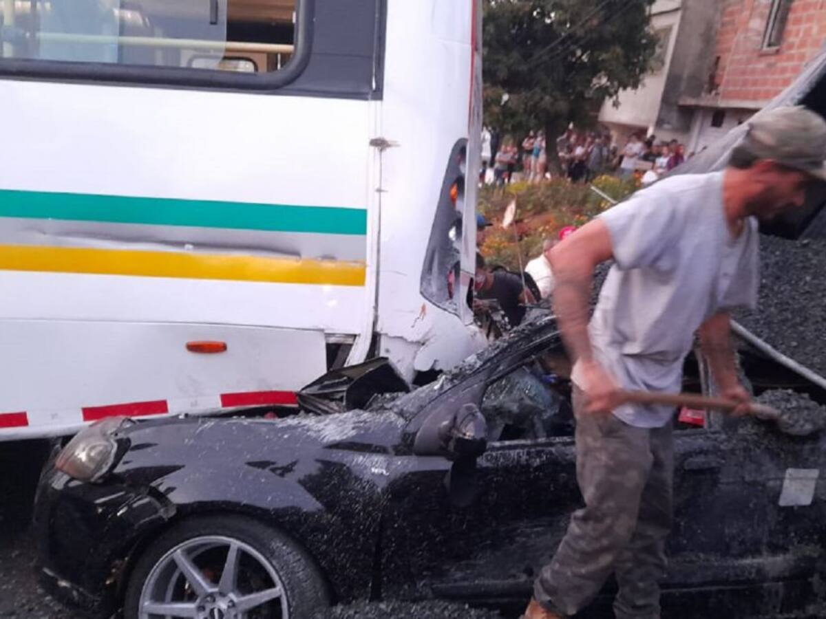 Seis heridos, dos de gravedad dejó un accidente de tránsito en Zamora