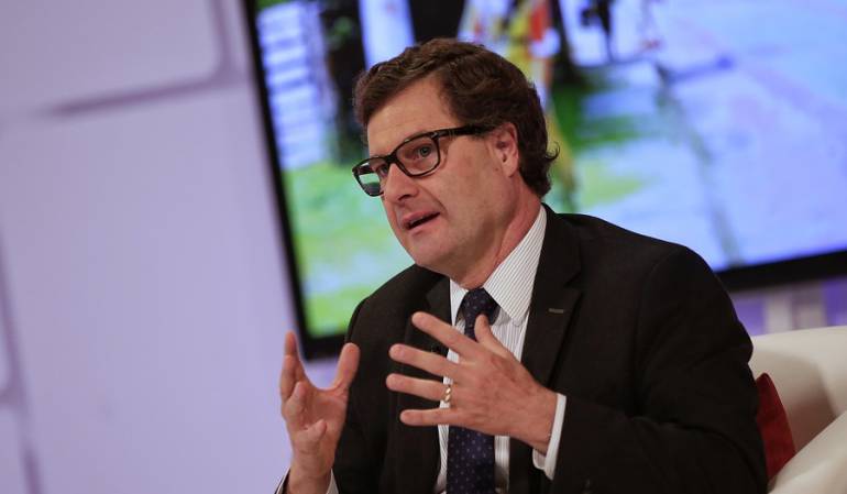 Luis Fernando Andrade.     