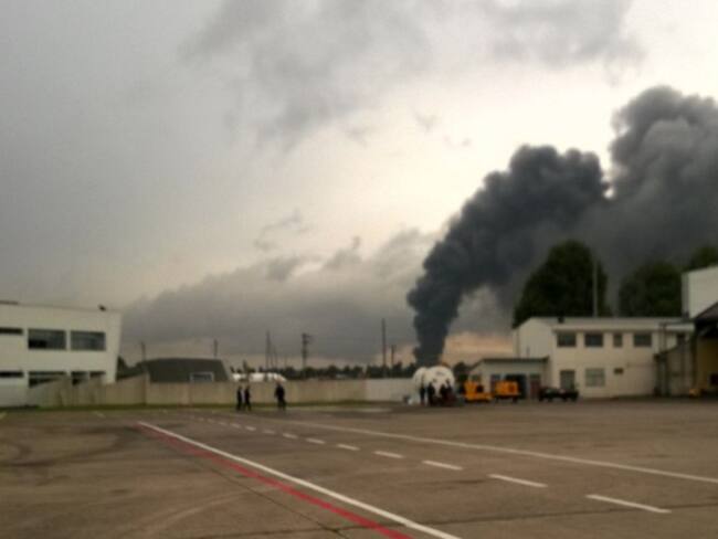 Bomberos controlan incendio en fábrica de embutidos en Fontibón