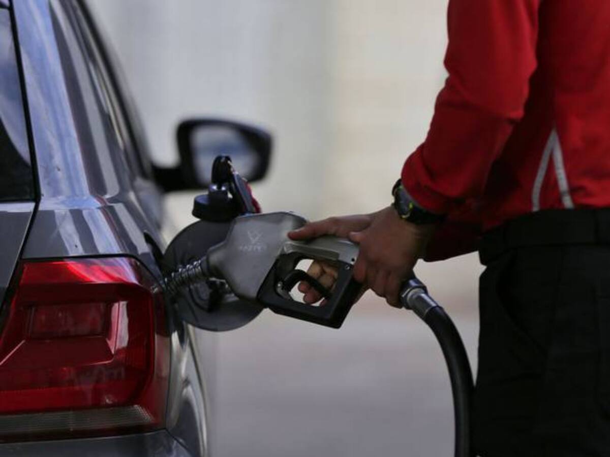 MinMinas confirmó que no subirá el precio de la gasolina: ¿cómo serán los ajustes en 2024?