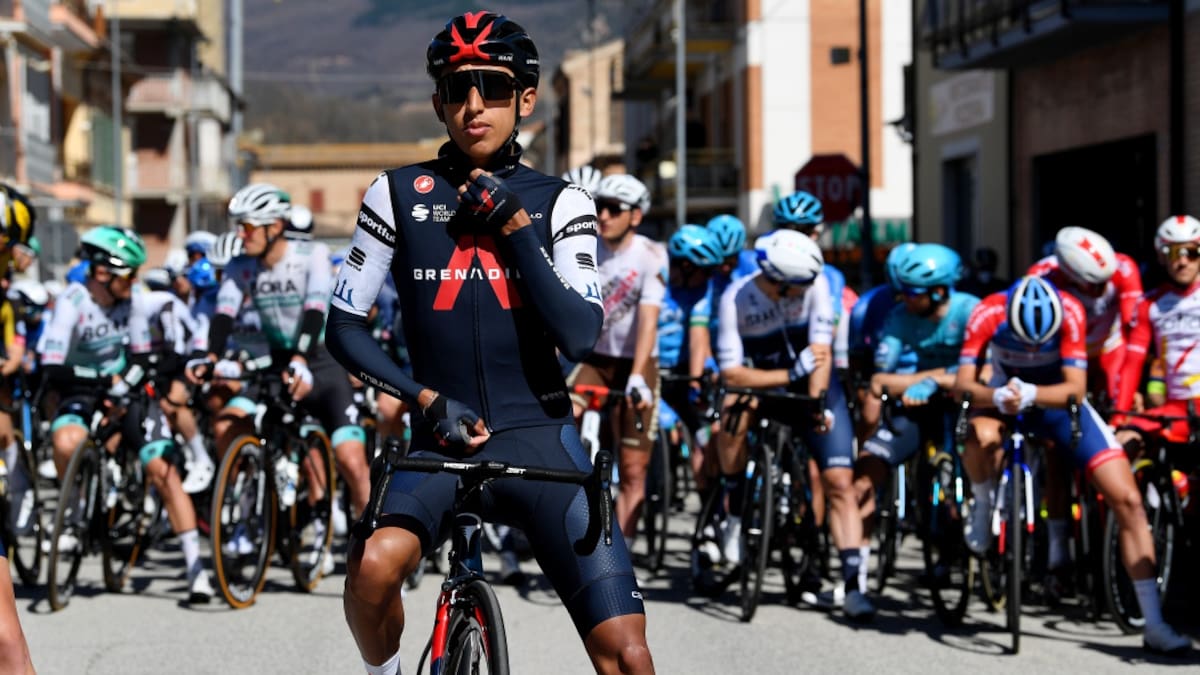 Oscar Sevilla analiza la temporada de los ciclistas colombianos