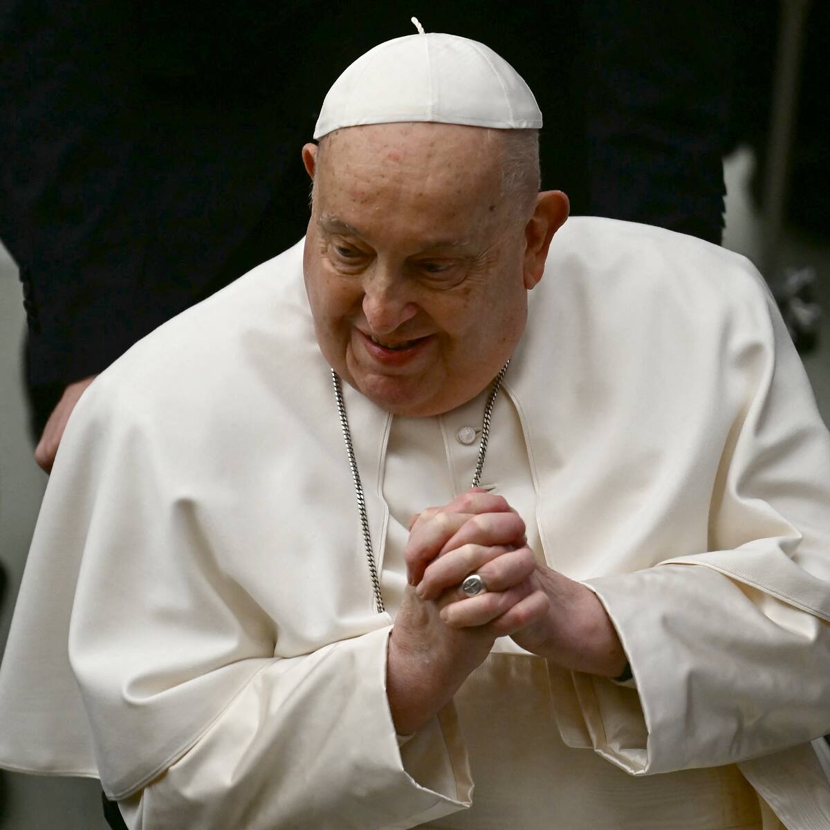 Papa Francisco habla por primera vez desde su hospitalización, esto dijo