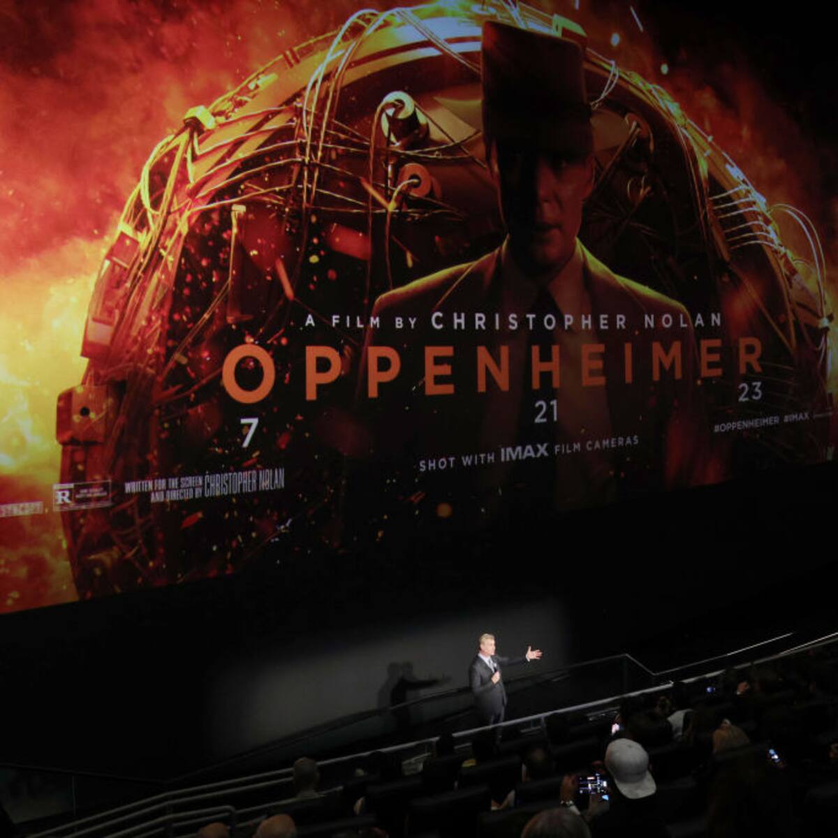 “Oppenheimer era un alma complicada”: Kai Bird, coautor del libro, habla de la película