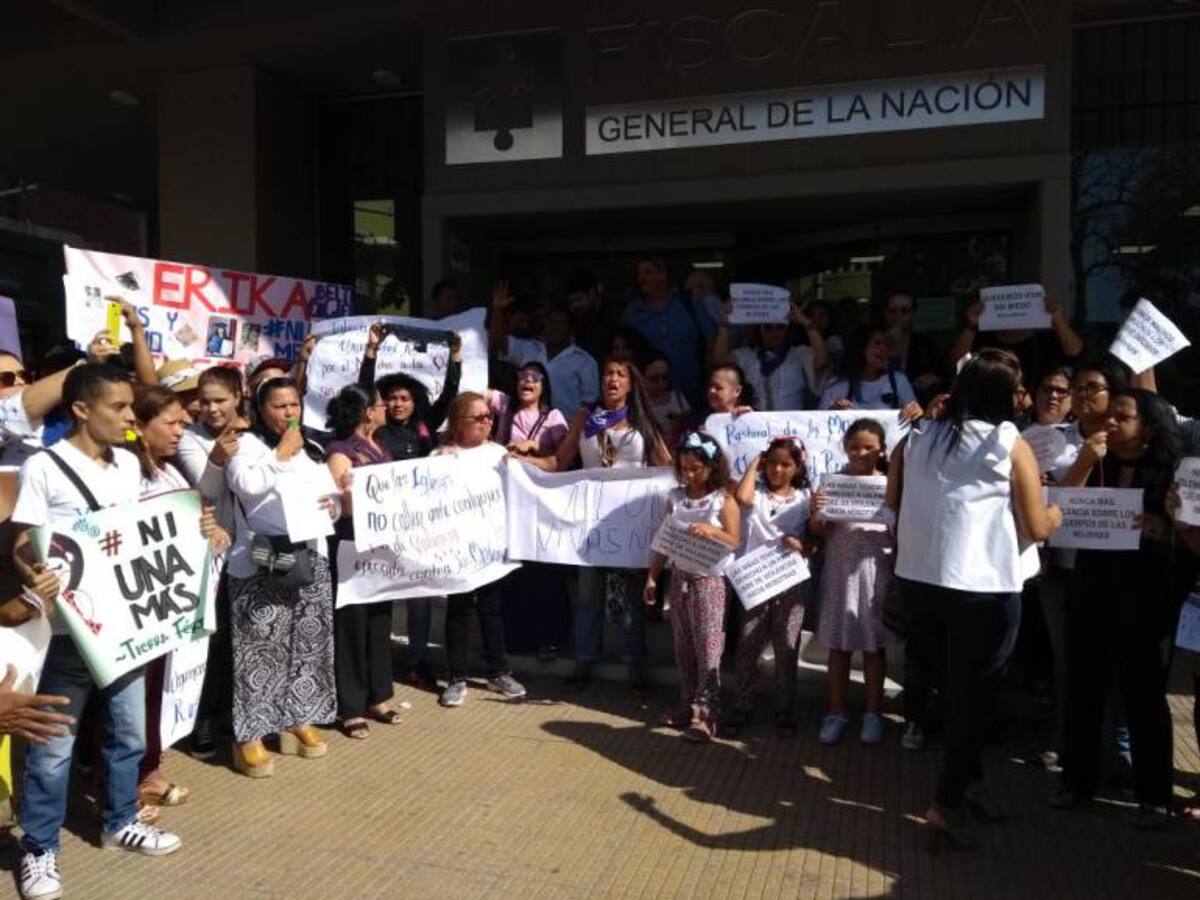 Con plantón exigen justicia por homicidio de estudiante del Sena en Barranquilla
