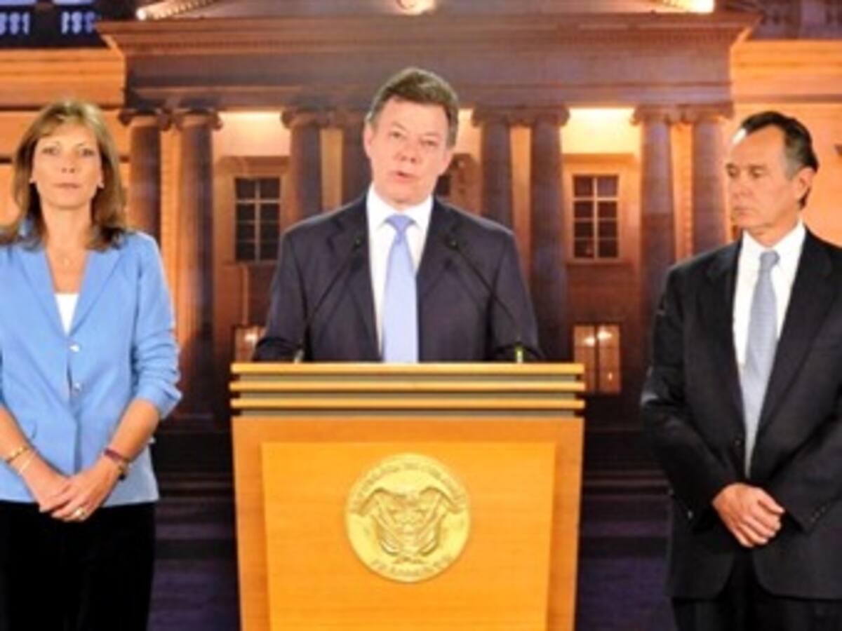 Médico confirma que presidente Santos está curado pero debe seguir exámenes