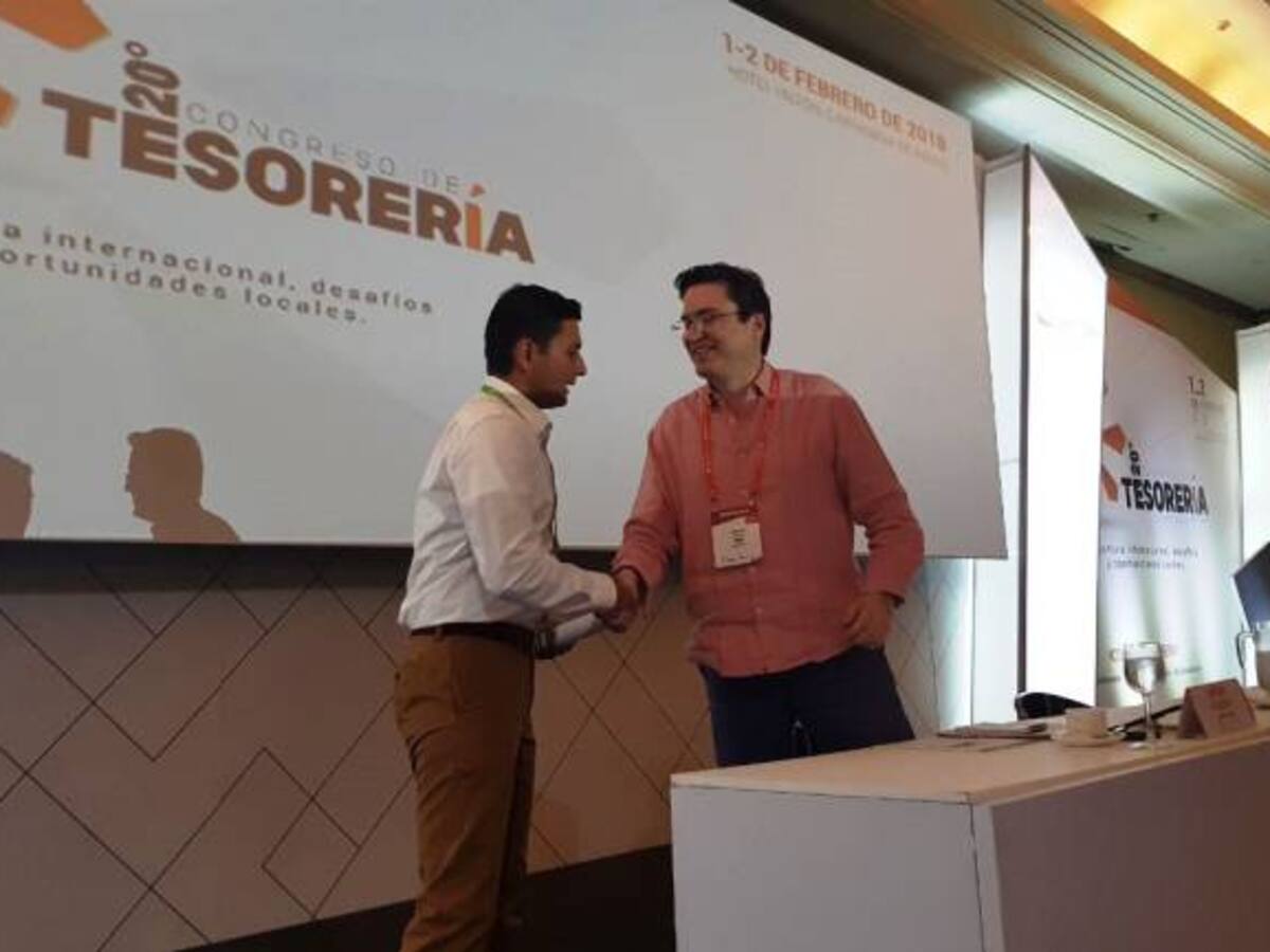 Asobancaria llama a la calma tras incremento de tasa de usura