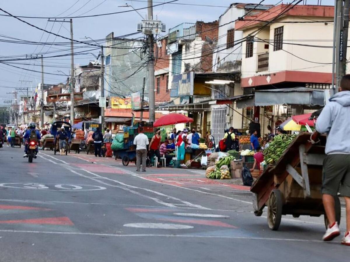 Comerciantes de Santa Elena contentos con la intervención de esta galería
