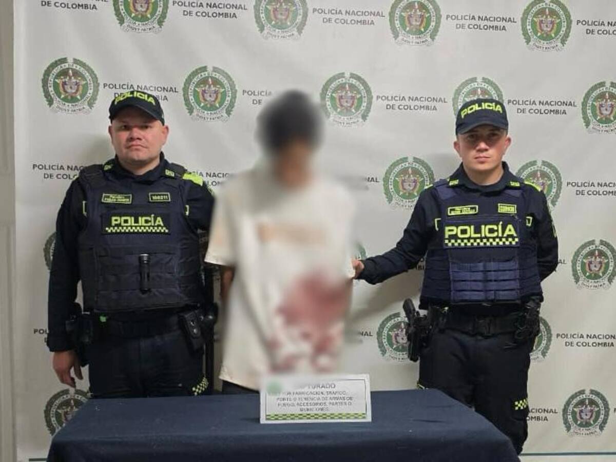 Capturado hombre que robó un supermecado e intentó disparar a un Policía en Medellín