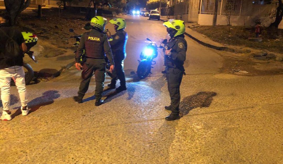 La Policía incautó 343 armas cortopunzantes y siete armas de fuego en diferentes operativos