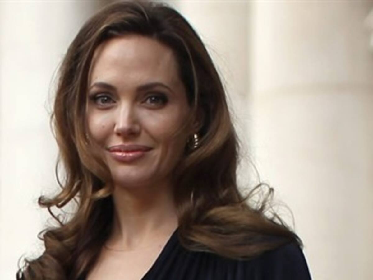 Tía de Angelina Jolie murió de cáncer