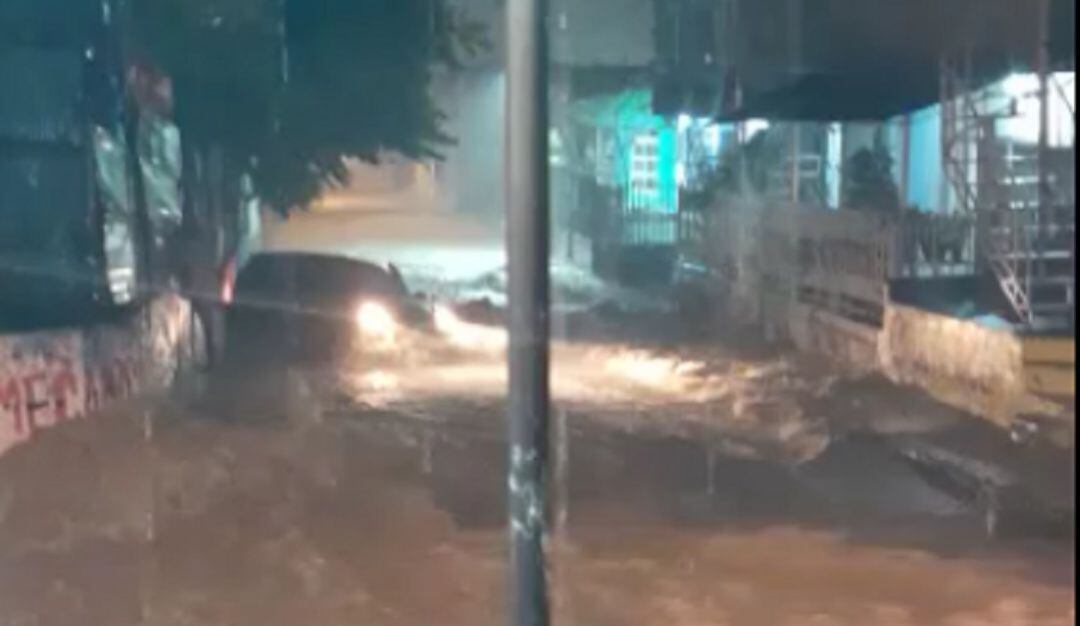 El líder político señaló que la solución también está en realizar estudios técnicos y profesionales