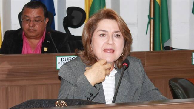 La defensora del Pueblo en Risaralda, Elsa Gladys Cifuentes, se pronuncia frente amenazas a Concejal. Foto: Gobernación de Risaralda