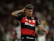 RIO DE JANEIRO, BRAZIL - APRIL 12: Jorge Carrascal of Flamengo looks on during the match between Fluminense and Flamengo as part of Brasileirao 2026 at Maracana Stadium on April 12, 2026 in Rio de Janeiro, Brazil. (Photo by Ruano Carneiro/Getty Images)