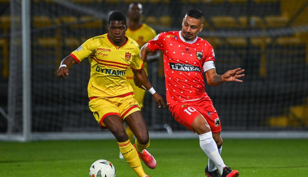 Bogotá vs. Llaneros, juego por la Fecha 15. Ambos llegaron a los cuadrangulares