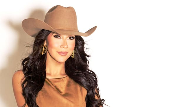 "Imparable": el álbum con el que Dilena Llanera sueña con un Grammy y celebra sus 20 años de carrera