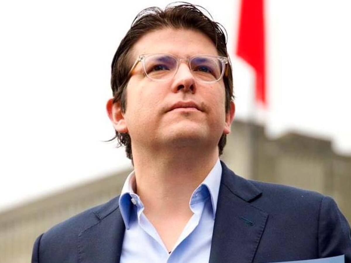 Tenemos el corazón arrugado, pero Colombia no se va a dejar amedrentar por el terrorismo: Duque por muerte de Miguel Uribe