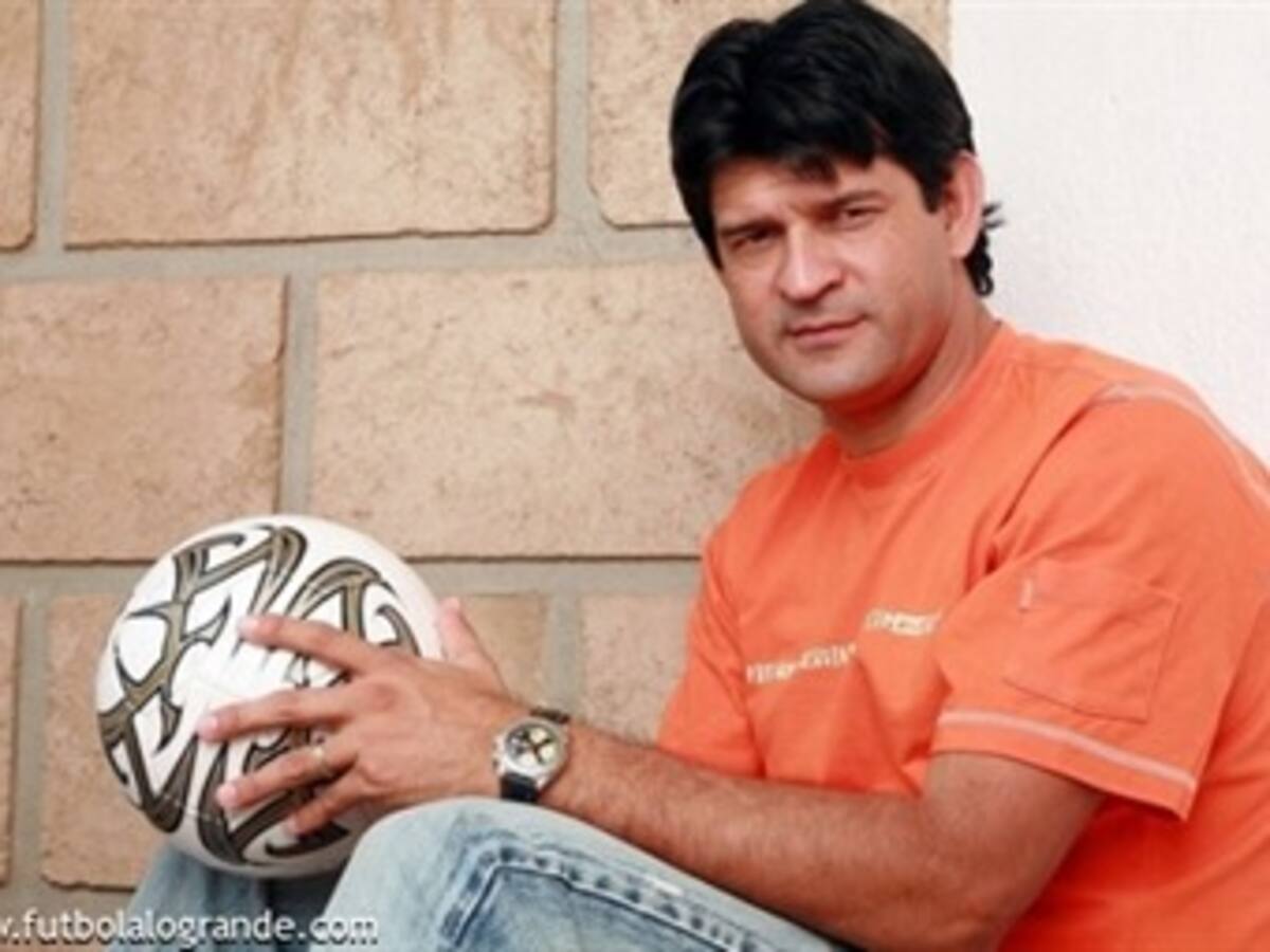 José Saturnino Cardozo es nuevo técnico del Querétaro de México